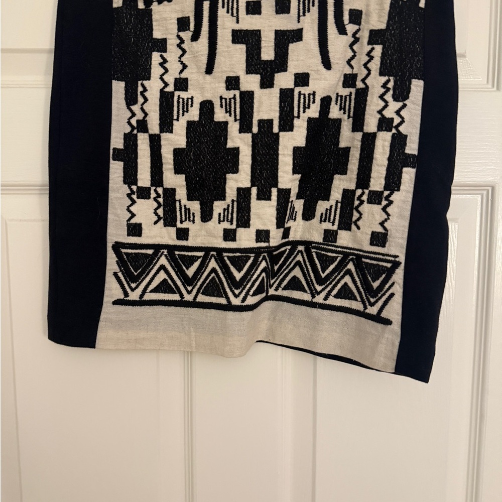 Zara Black and Cream Geometric Mini Skirt